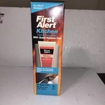 Brk First Alert Kitchen Fire Extinguisher KFE2S5 Mfg 2002 New Old Stock. Fixed Price $16.96.
